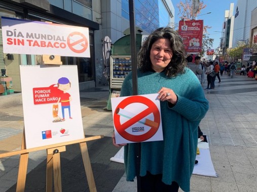 Día Mundial Sin Tabaco: Seremi de Salud realiza intervención urbana
